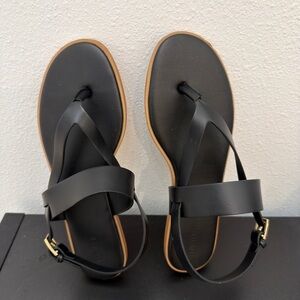 Forever 21 Black Thong Sandals with Tan Edge and Gold Buckle